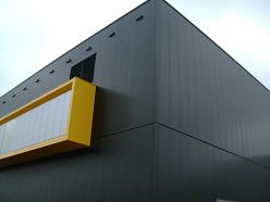 Uitbreiding brandwerende sandwichpanelen