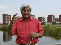 Ashok Bhalotra gaat zich op idealen richten