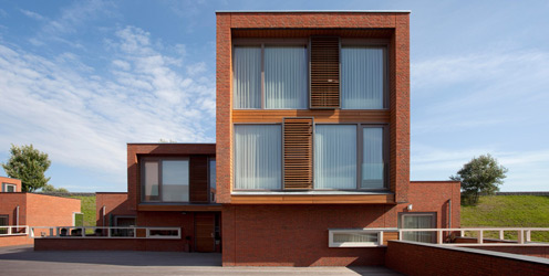 Azob�hout, Zoetermeer