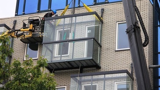 Prefab glazen balkons Geinzicht