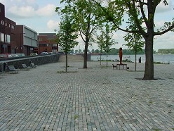 Tegelbergplein
