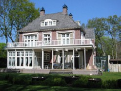 van der broek, Aerdenhout