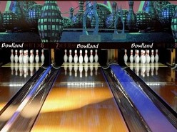 Bowlland Goes