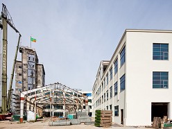 Slanke kozijnen en vouwpuien voor Nedinsco