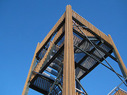 Uitkijktoren Aduard omkleed met NobelWood�
