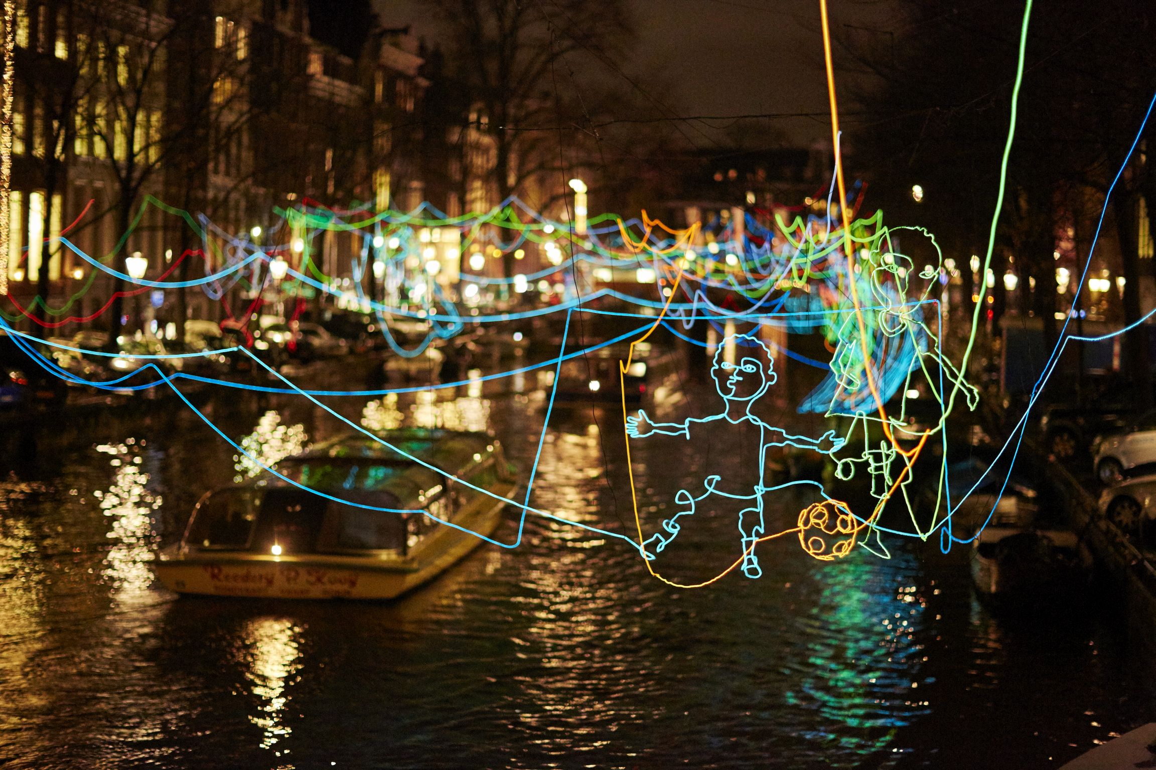 Amsterdam Light Festival geopend architectenweb.nl