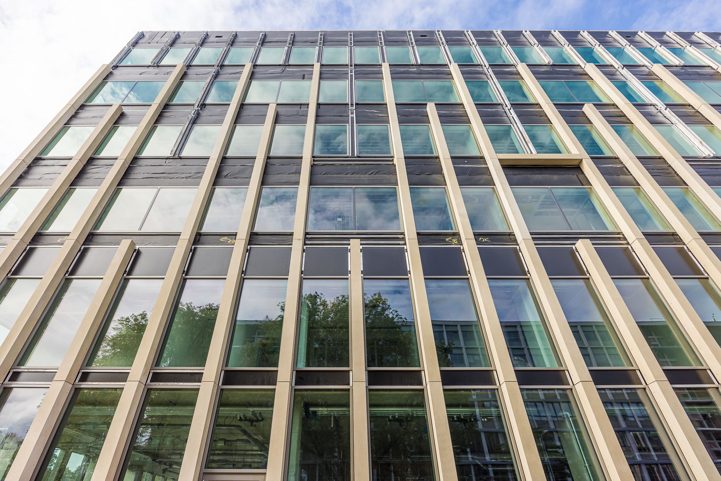 AGC Nederland Holding B V Low Carbon Glass Architectenweb Nl