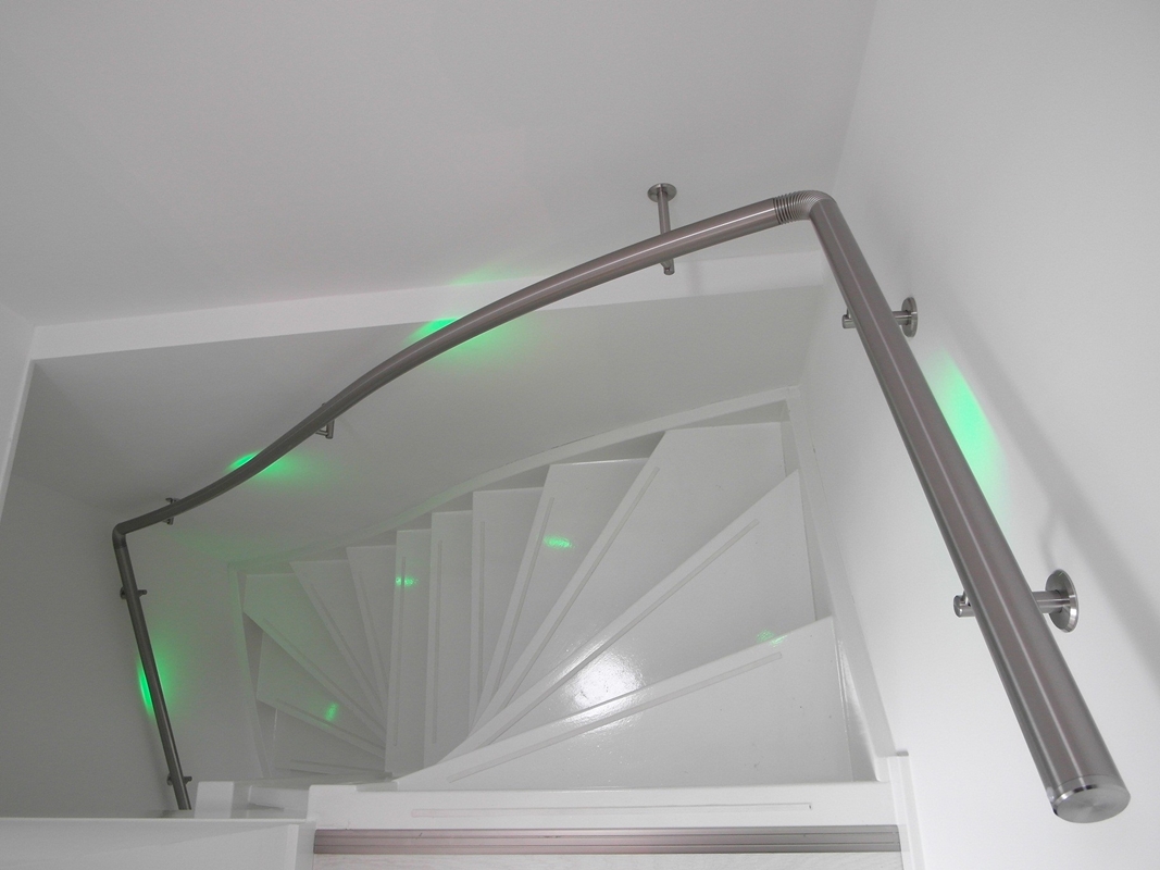 LUMIGRIP | Leuningen met LED verlichting | Lumigrip RVS trapleuning ... LUMIGRIP | Leuningen met LED verlichting | Lumigrip RVS trapleuning ...