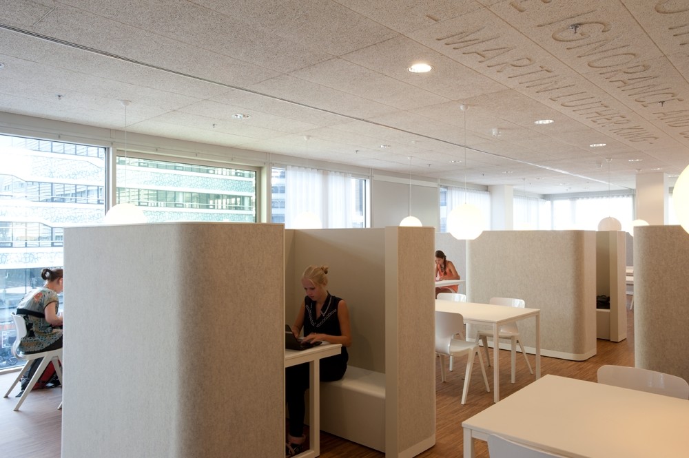 Interieur LUC The Hague weerspiegelt onderwijsthema's architectenweb.nl