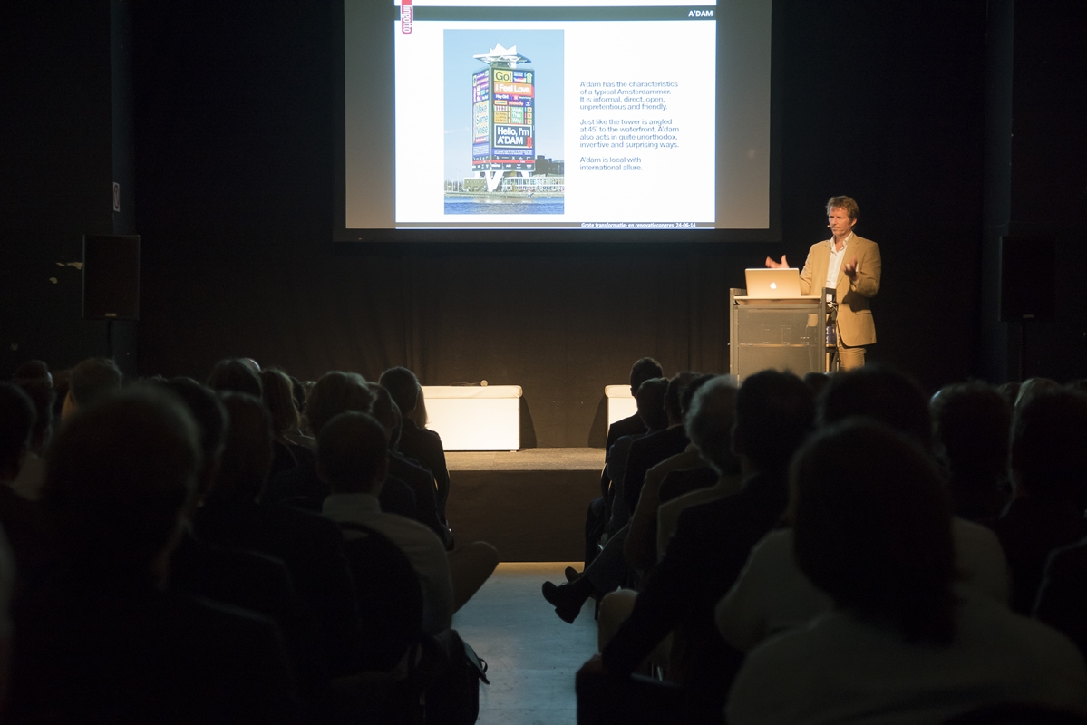 Internationale matchmaking organisaties een verslag aan het Congres
