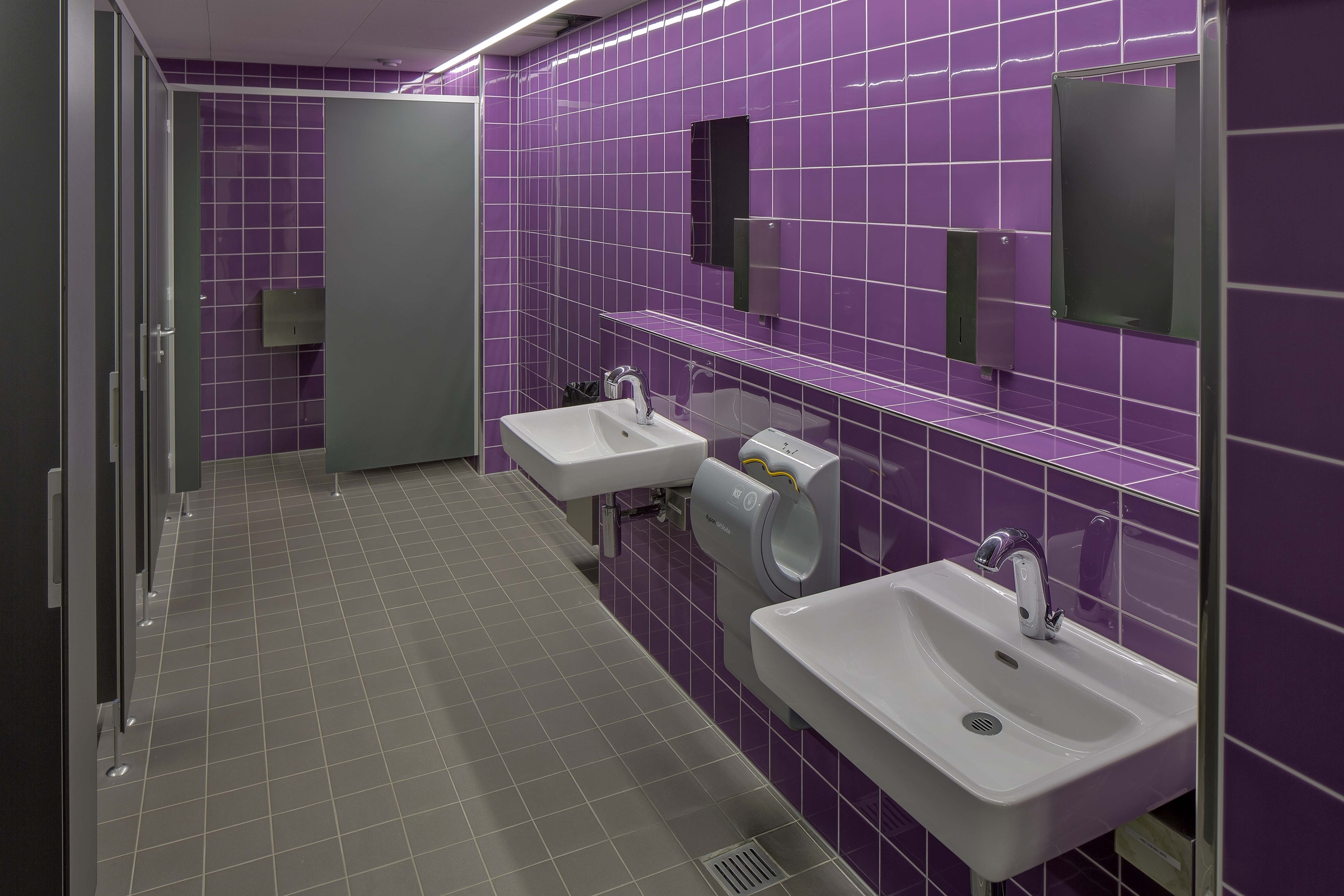 Mosa Color:blue Mosa. | Mosa Colors - architectenweb.nl