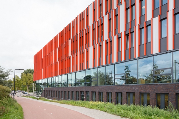 Intal BV Hout en meubileringscollege Rotterdam (HMC) architectenweb.nl