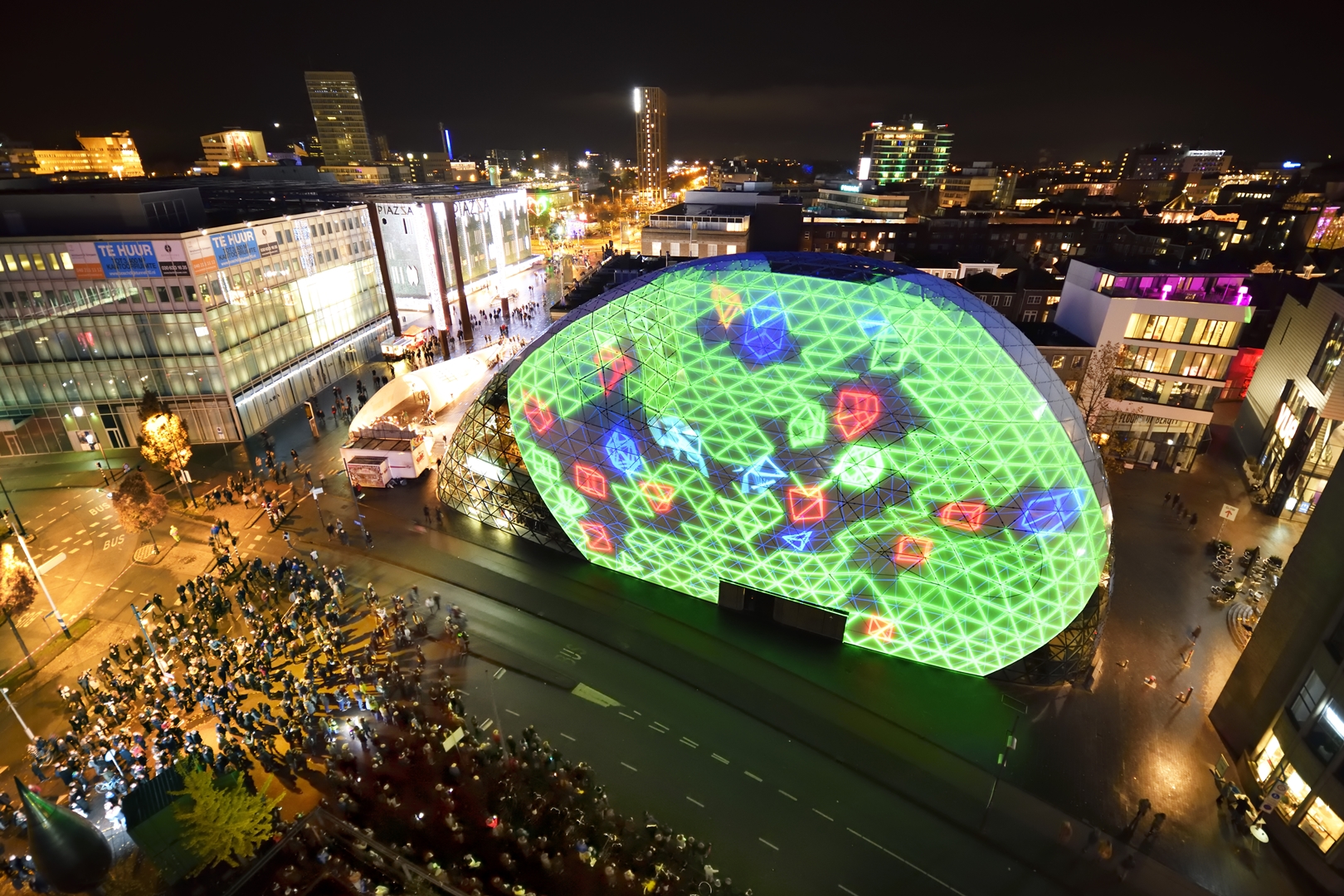 Eindhoven gloeit van de lichtkunst - architectenweb.nl Eindhoven gloeit van de lichtkunst - architectenweb.nl