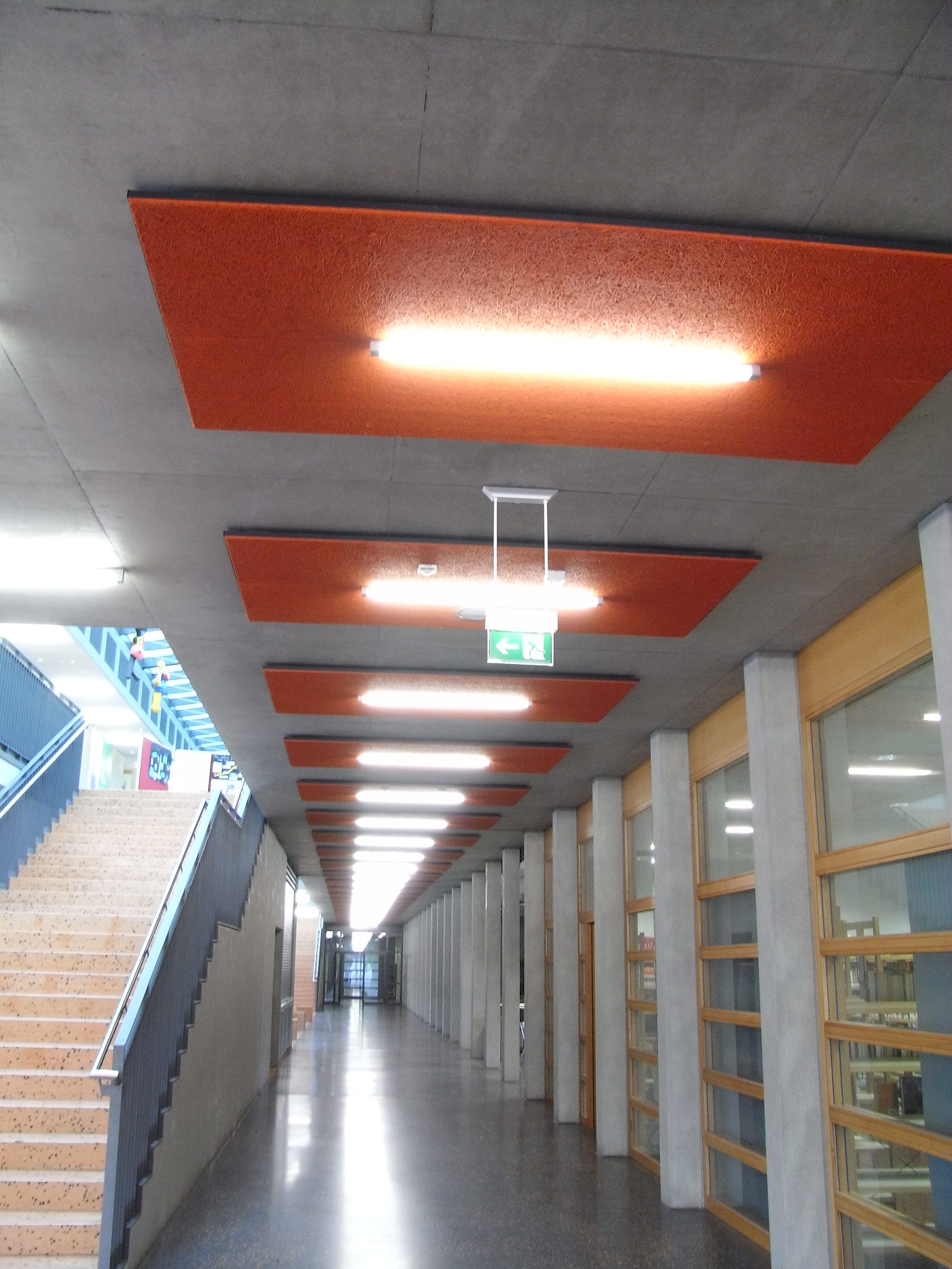 Knauf Ceiling Solutions B.V. | Heradesign® Wandabsorbers, Baffle- En ...