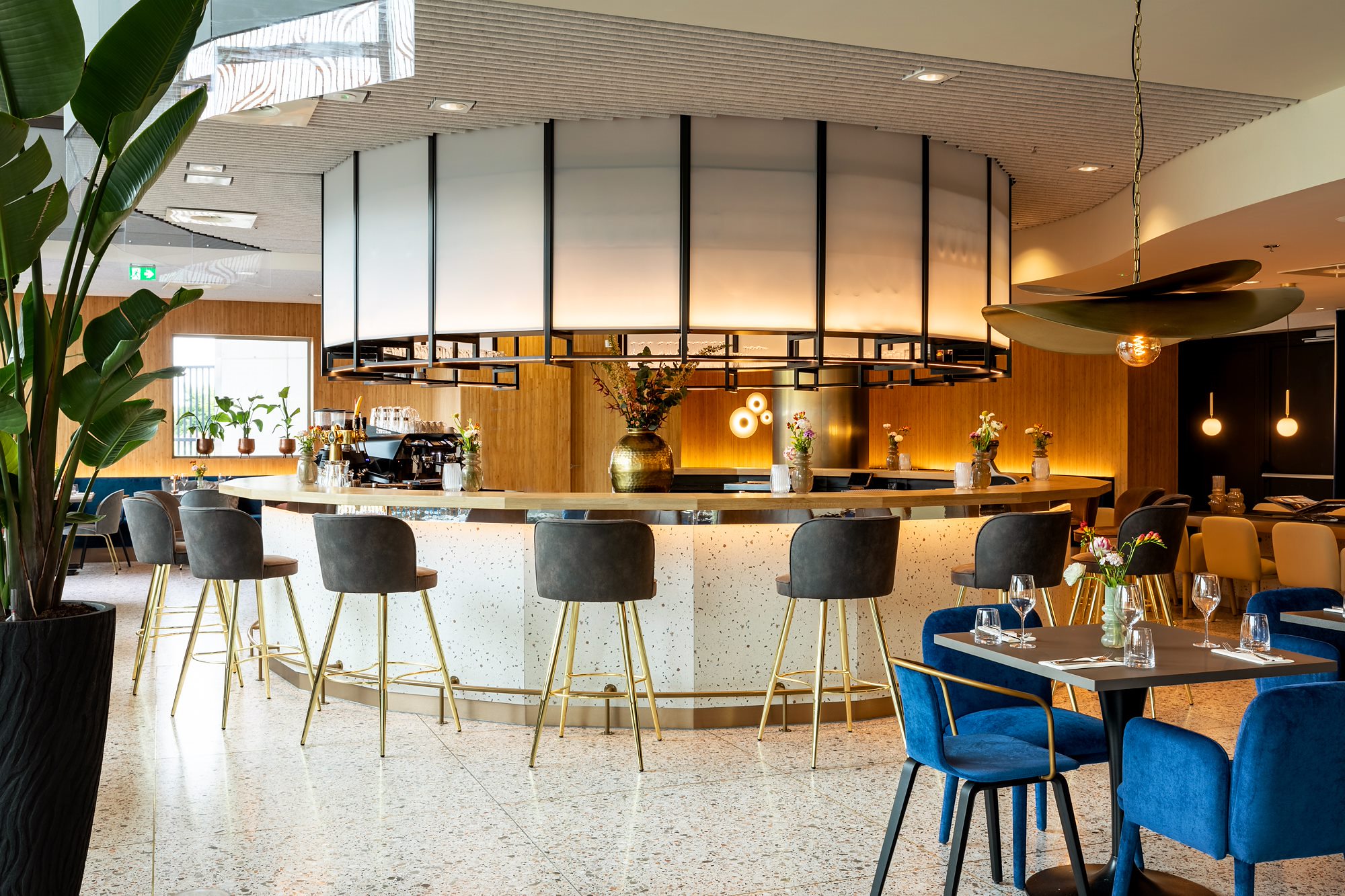 'Lifestyle-hotel' The Den in Den Bosch met bar-restaurant op hoogte