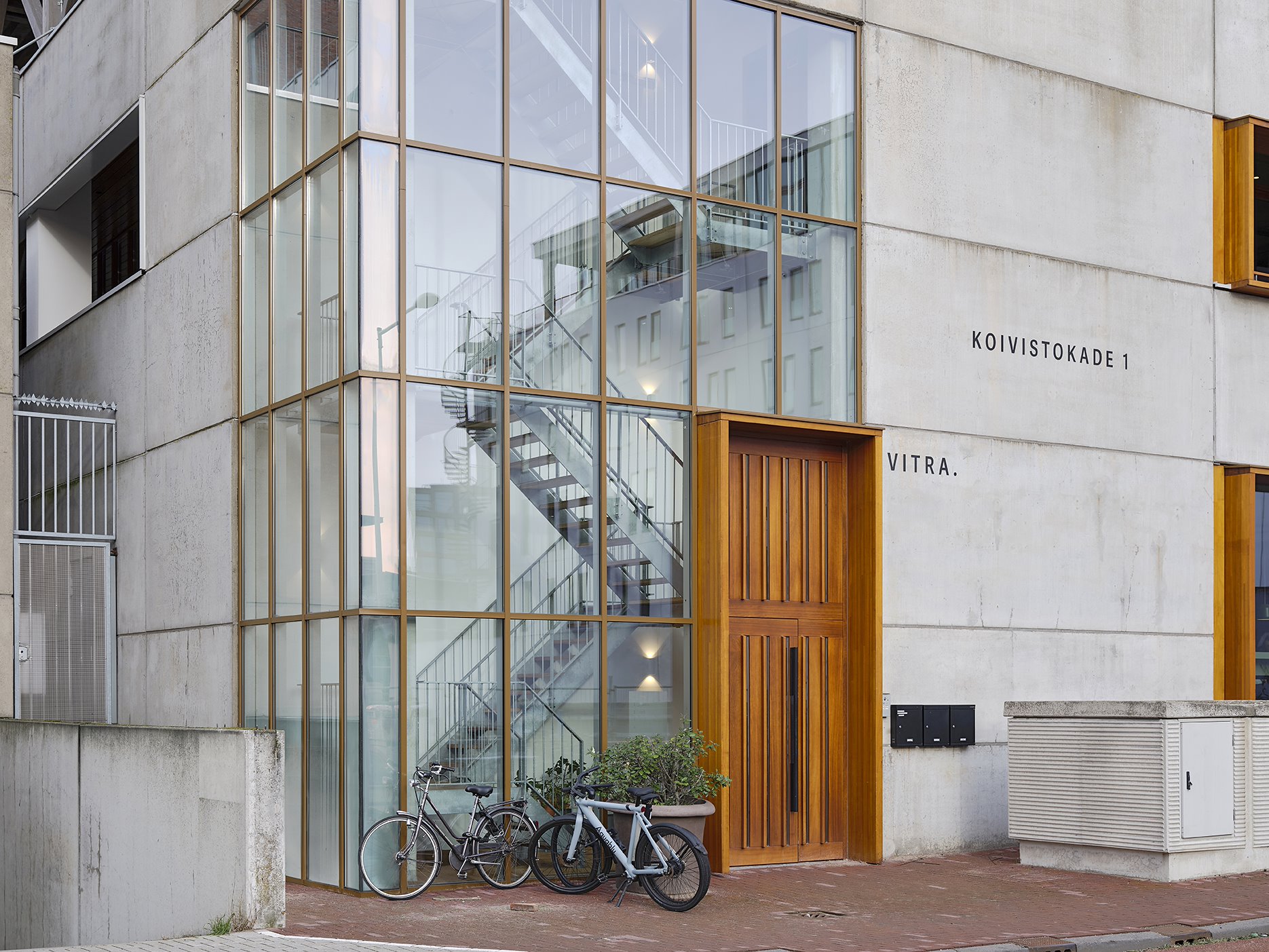 Vitra Nederland verhuist naar Houthavens Amsterdam architectenweb.nl