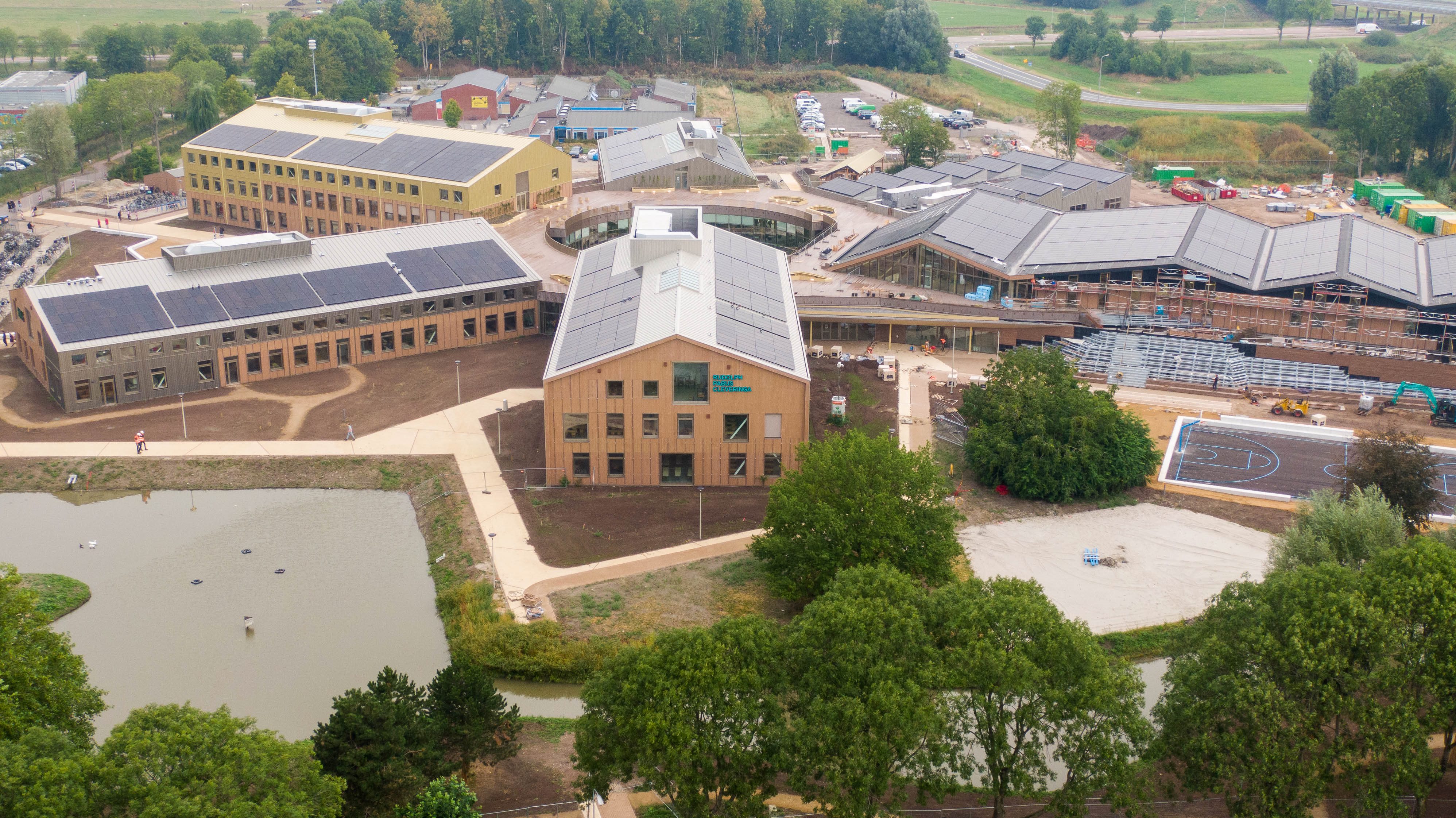 EPDM Carlisle® Construction Materials BV Eemsdelta Campus