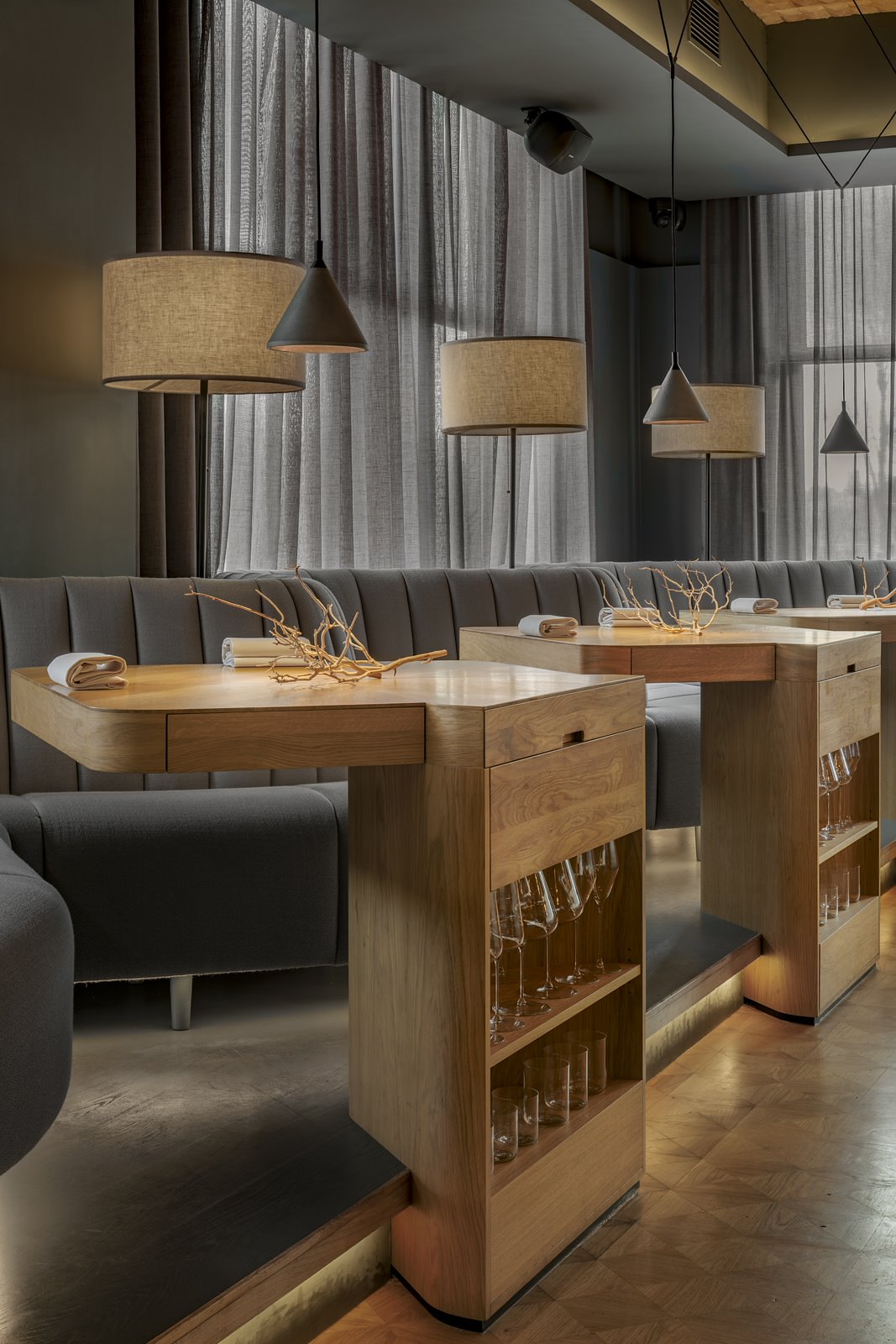 Nieuw interieur van sterrenrestaurant voor optimale eetervaring ...