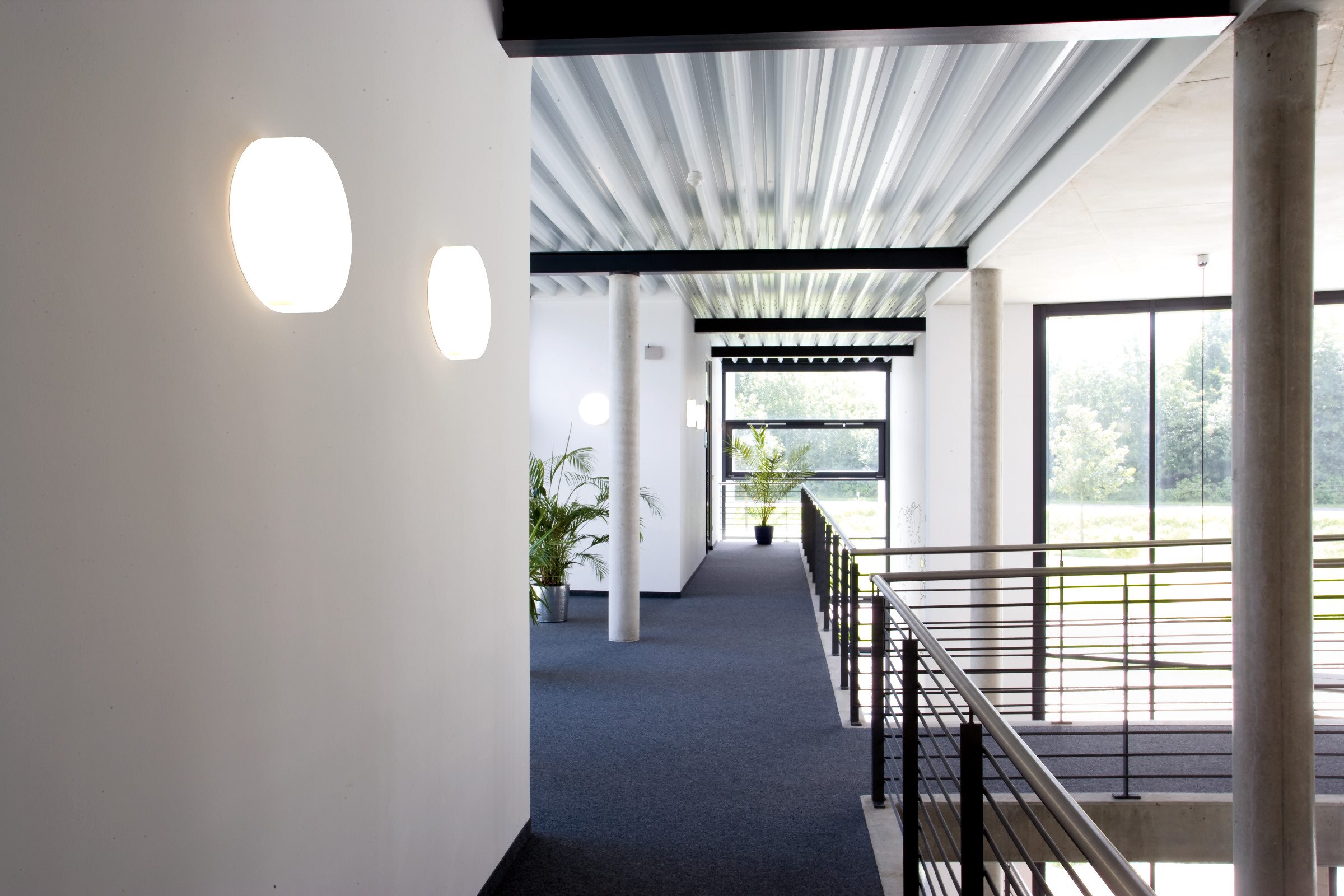 TRILUX - Simplify Your Light | Olisq - architectenweb.nl