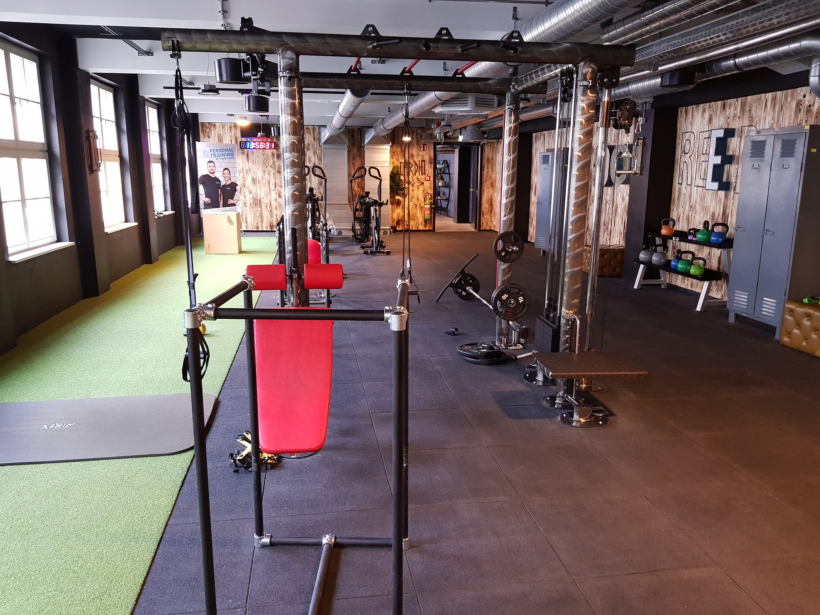 SofSurfaces John Reed Fitness Leipzig architectenweb.nl