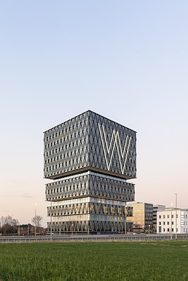 Westwing Tower In Roeselare Naar Ontwerp Van B2Ai Opgeleverd ...